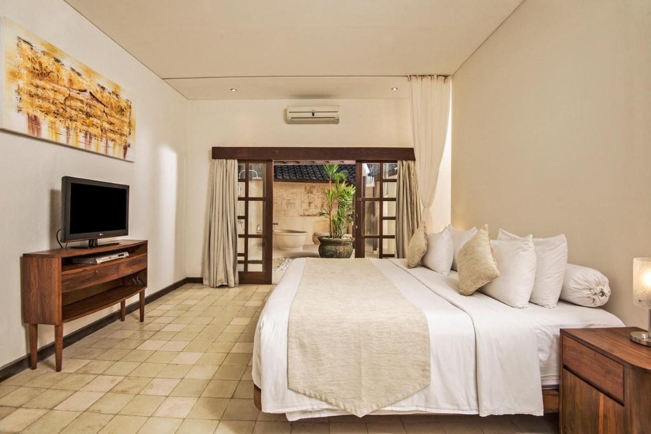 Villa Kubu Seminyak Luaran gambar