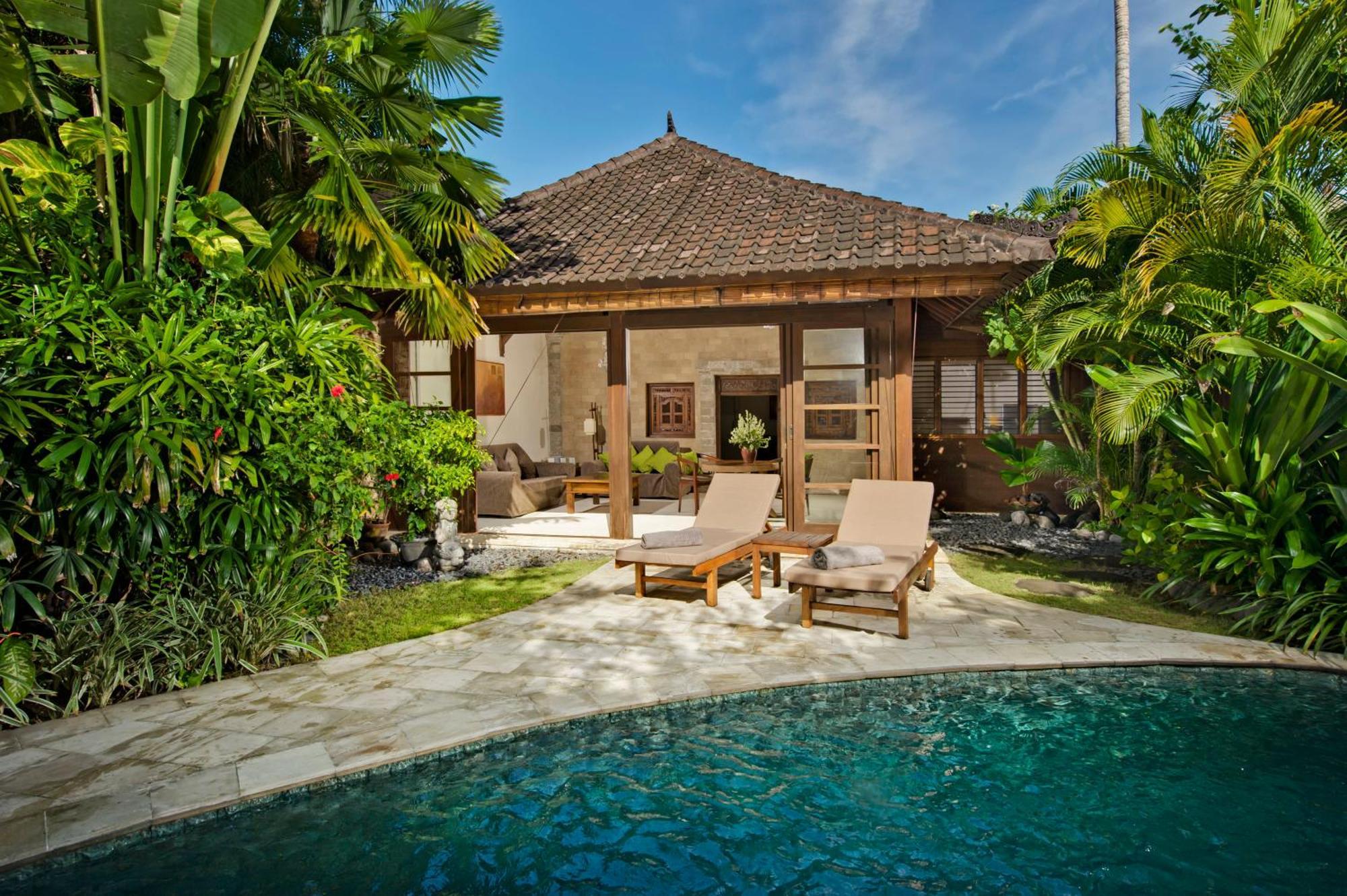 Villa Kubu Seminyak Luaran gambar