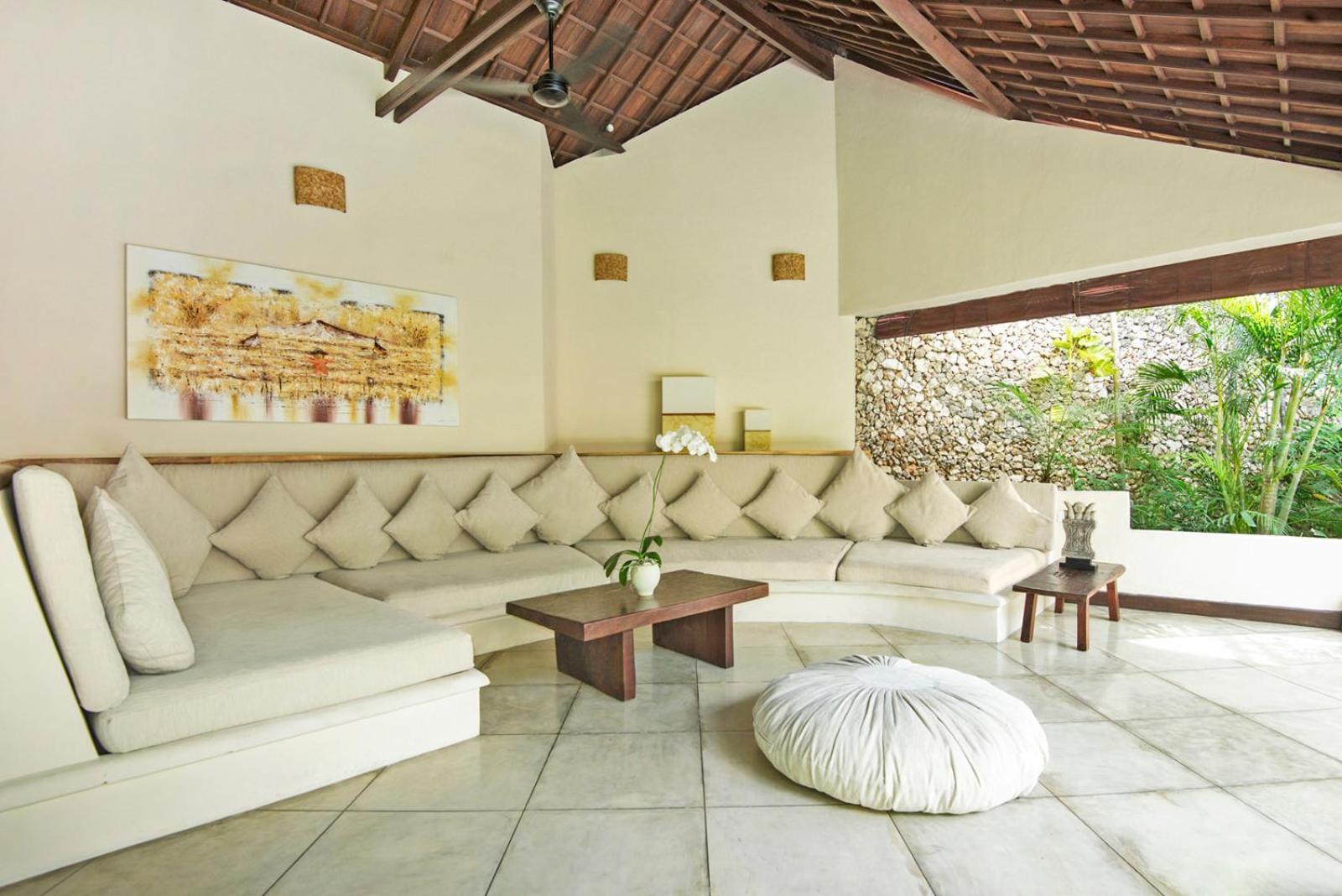 Villa Kubu Seminyak Luaran gambar